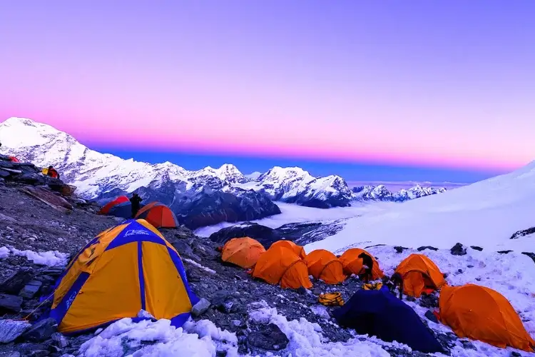 What You Gain When You Book a Trek Through Peak Summiter